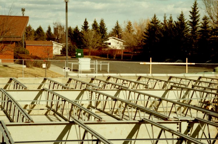 Steel floor trusses.